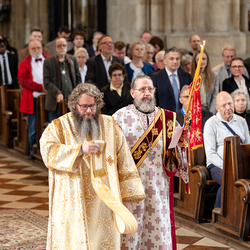 Priesterweihe Byzantinischer Ritus im Stephansdom / Erzdiözese Wien/ Schönlaub