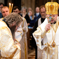 Priesterweihe Byzantinischer Ritus im Stephansdom / Erzdiözese Wien/ Schönlaub