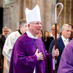 Stephansdom: Österreich nahm Abschied von Papst Franziskus