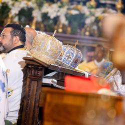 byzantinisches Pontifikalamt Stephansdom / Erzdiözese Wien/ Schönlaub byzantinisches Pontifikalamt Stephansdom