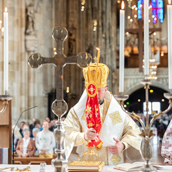 Priesterweihe Byzantinischer Ritus im Stephansdom / Erzdiözese Wien/ Schönlaub