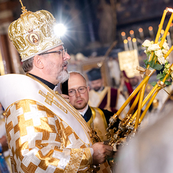 byzantinisches Pontifikalamt Stephansdom / Erzdiözese Wien/ Schönlaub byzantinisches Pontifikalamt Stephansdom